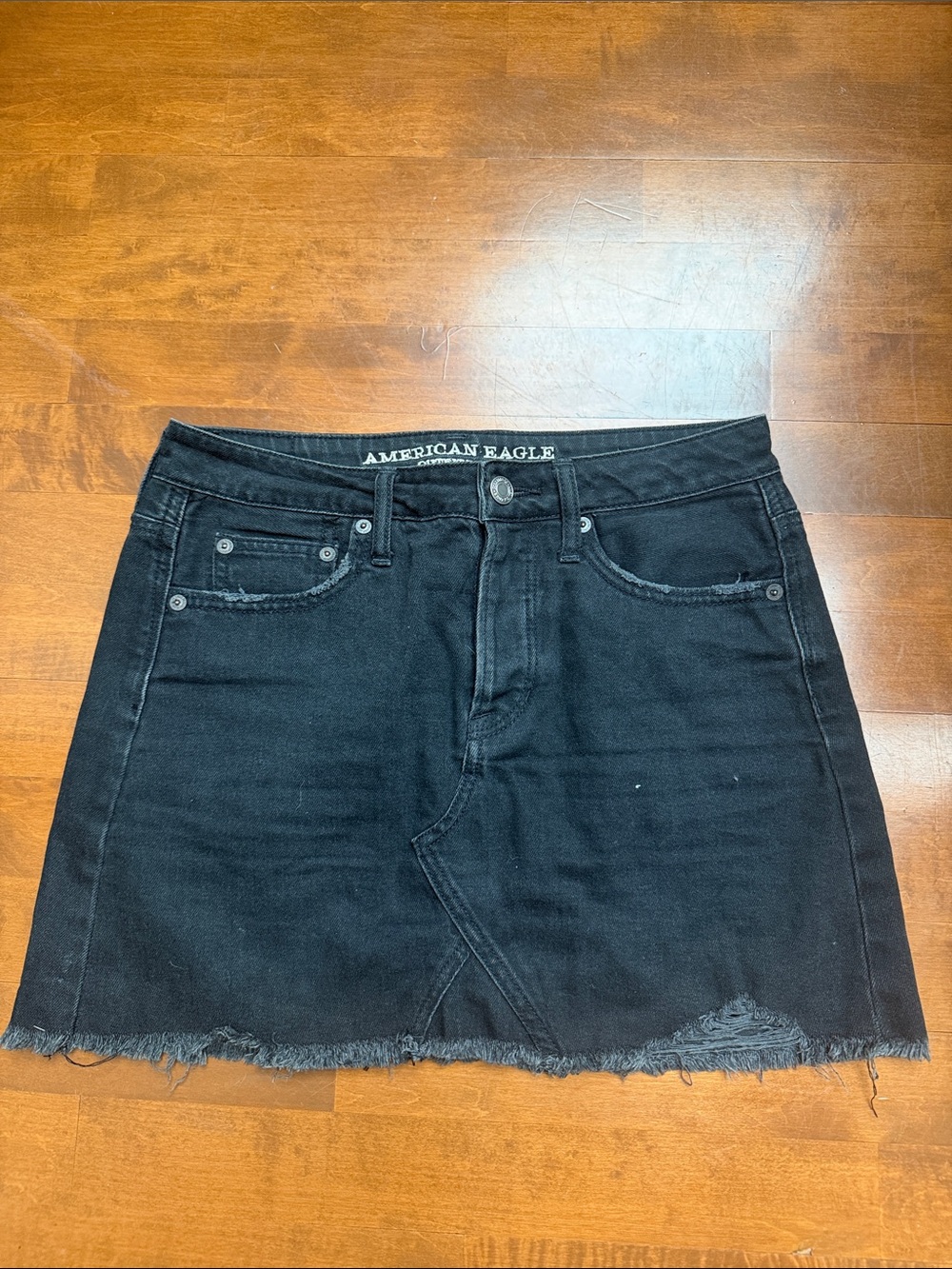 American Eagle Outfitters Black Frayed-Hem Denim Mini Skirt